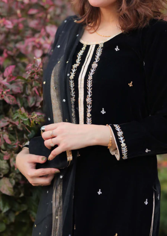 Black Kurta Set